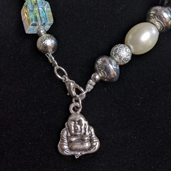 Mixed bead Buddha dangle glass and metal plastic mix! - Picture 8 of 10